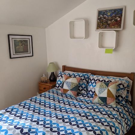 Central And Peaceful Room With Your Own Bathroom Londra Esterno foto